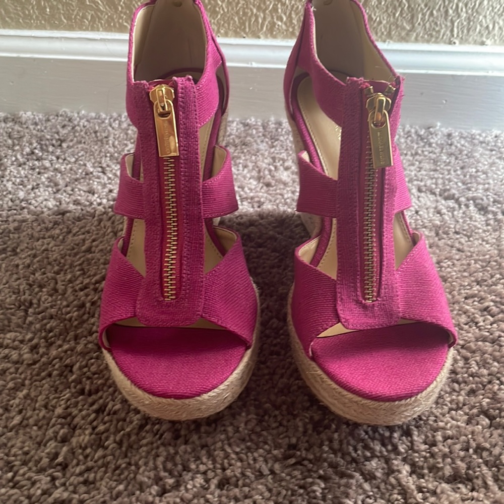Michael kors wedges sandals
